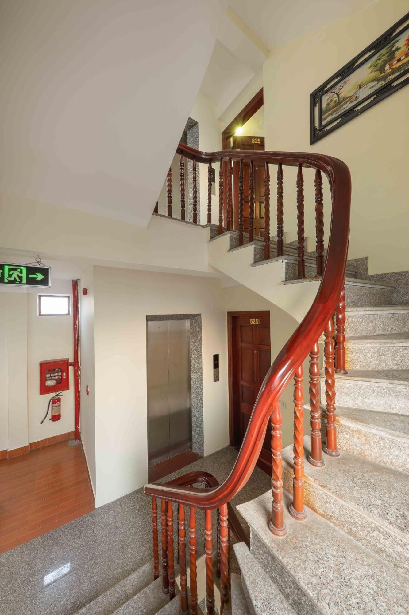Viet Village Airport Hotel & Restaurants Hanoi Buitenkant foto