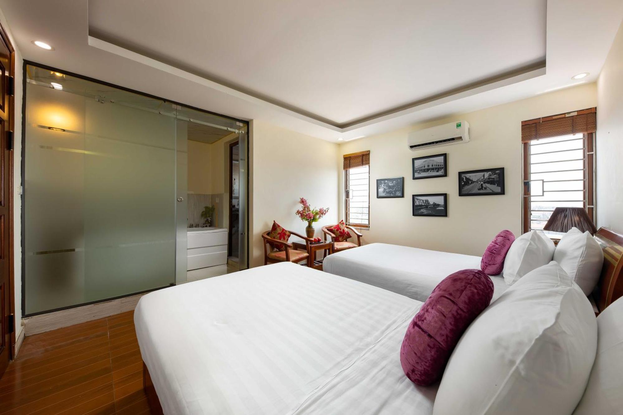 Viet Village Airport Hotel & Restaurants Hanoi Buitenkant foto